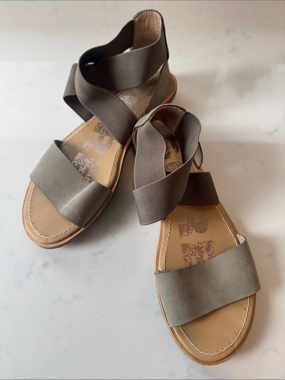 SOREL Ella II Strappy Olive Crisscross Elastic Sandals Women’s 8.5 - Picture 5 of 16